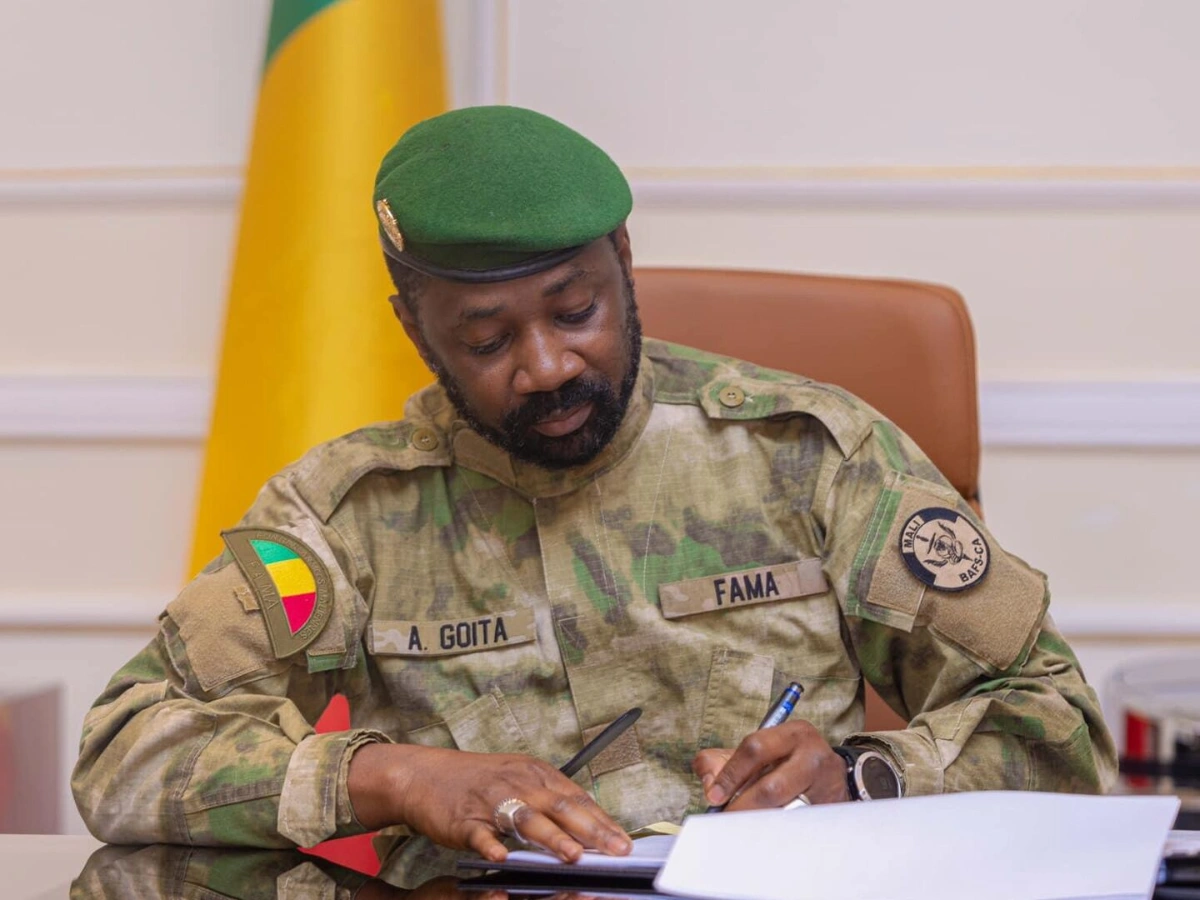 Mali : levée de la suspension des activités des partis politiques