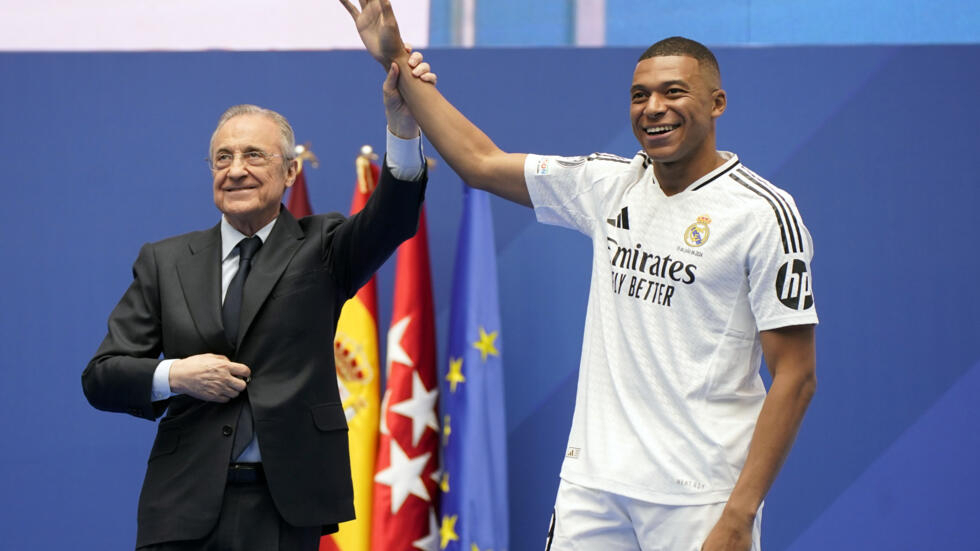 Kylian Mbappé fait ses débuts au Real Madrid : « Je vais tout donner pour ce club »