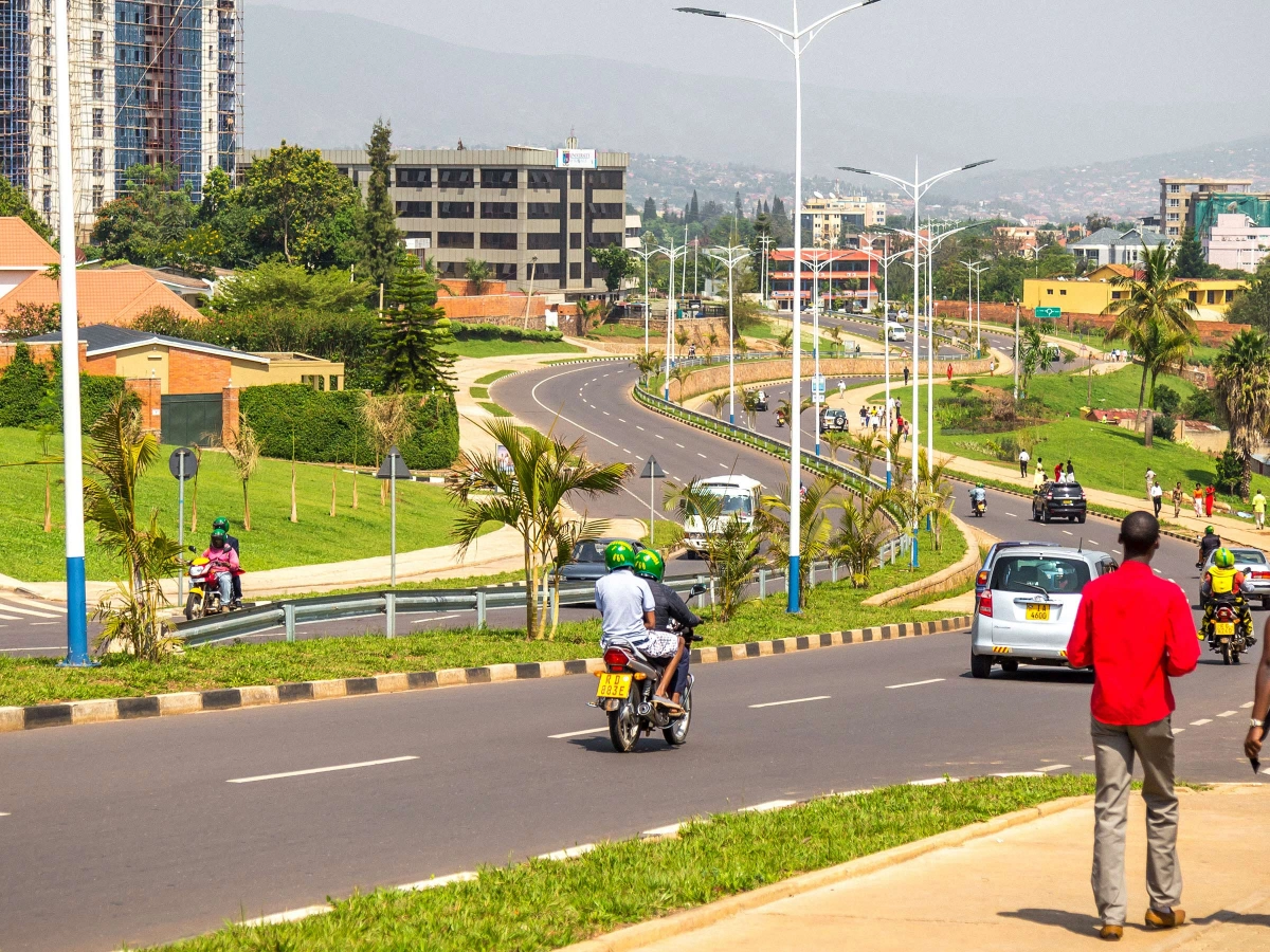 Elections au Rwanda : appel de la jeunesse de Kigali pour la levée du couvre-feu dans les bars