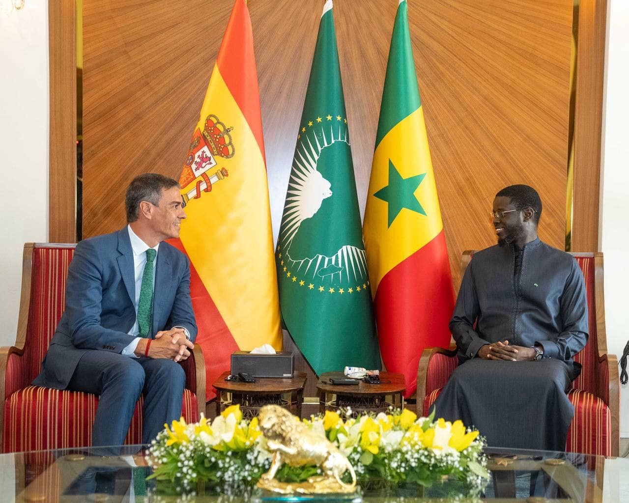 Sénégal : tête-à-tête entre Bassirou Diomaye Faye et Pedro Sanchez, PM espagnol