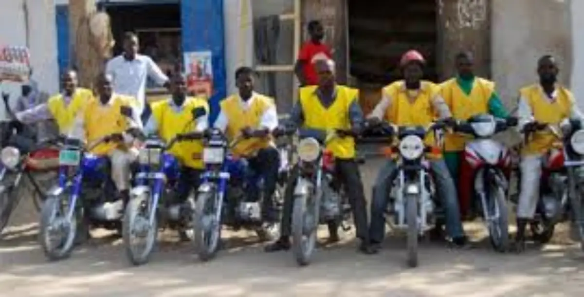 Taxi-moto au Bénin : répression annoncée pour non-port d'uniforme à Calavi