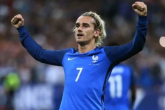 France : Antoine Griezmann annonce sa retraite internationale (vidéo)