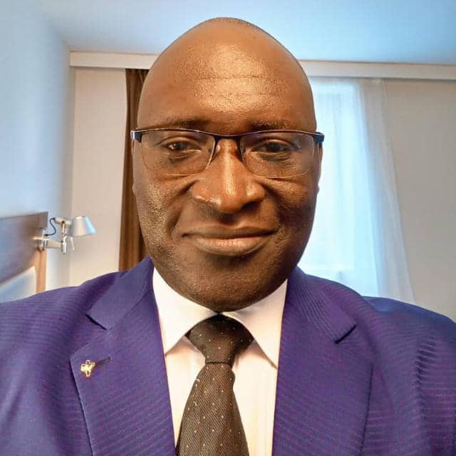 Le Stress : un influenceur du rendement scolaire et professionnel selon Dr Thierry Adoukonou