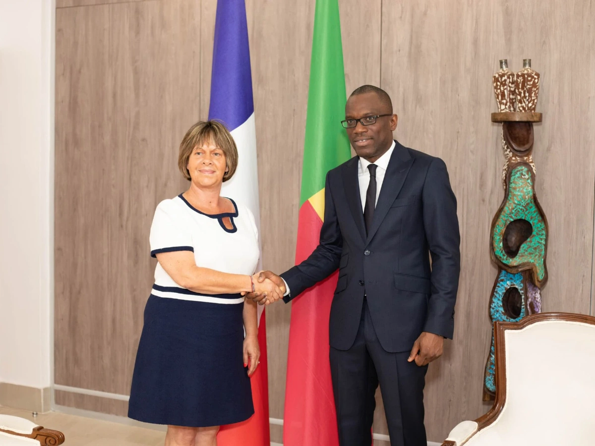 Bénin : la nouvelle ambassadrice de France près le Bénin a pris fonction