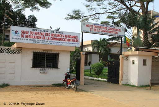 Bénin : la HAAC présélectionne des projets de nouvelles télévisions et radios privées