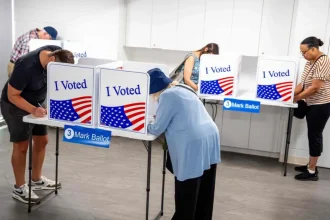 Etats-Unis : début du vote anticipé dans trois Etats