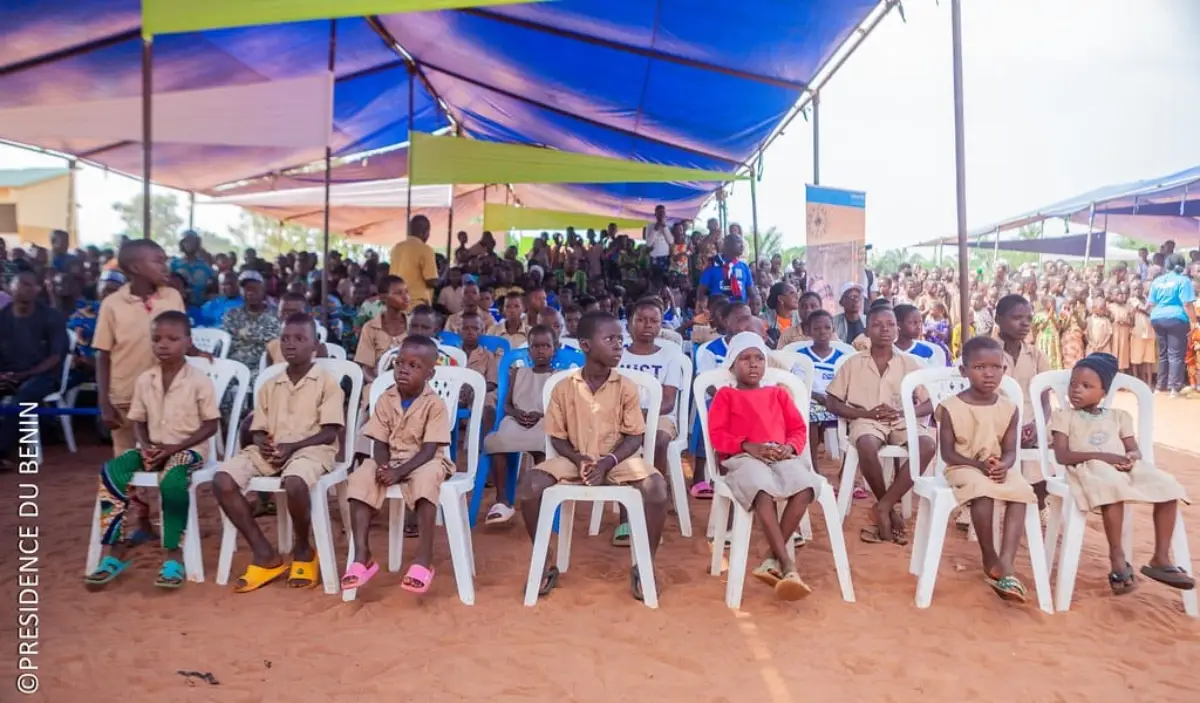 Rentrée scolaire 2024-2025 au Bénin : plus de 200.000 apprenants reçoivent gratuitement de kits scolaires