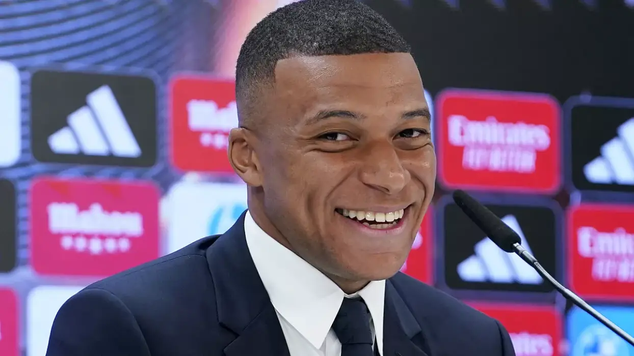 France : affaire de viol et agression sexuelle, Kylian Mbappé sort du silence