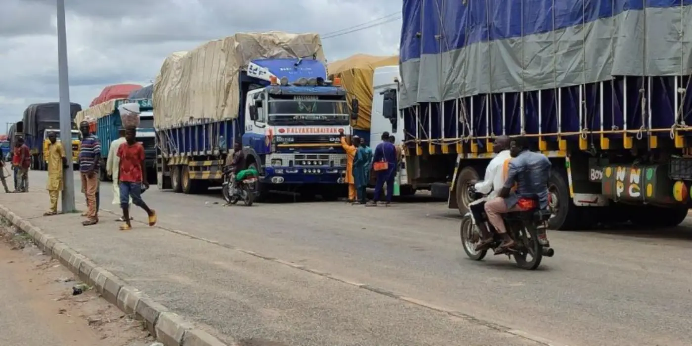 Bénin : les transporteurs dénoncent des pratiques mafieuses des syndicalistes nigériens