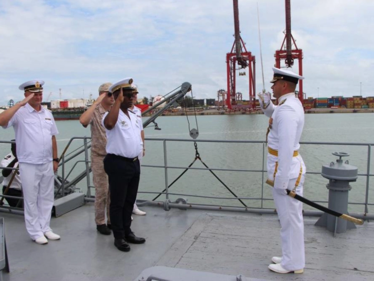 Bénin : les navires russes « NEUSTRACHIMIY » et « AKADEMIK PACHINE » font escale à Cotonou