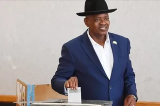 Botswana : le leader de l'opposition Dumo Boko élu président