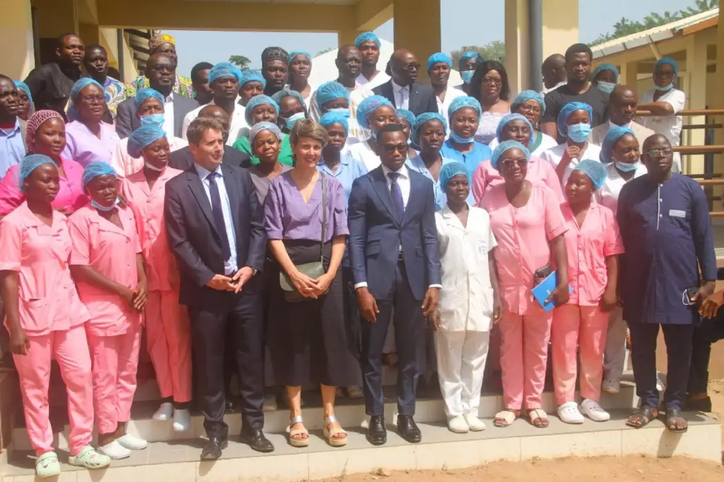 Bénin : Benjamin Hounkpatin inaugure la maternité de l'hôpital de Zone de Dassa/Glazoué