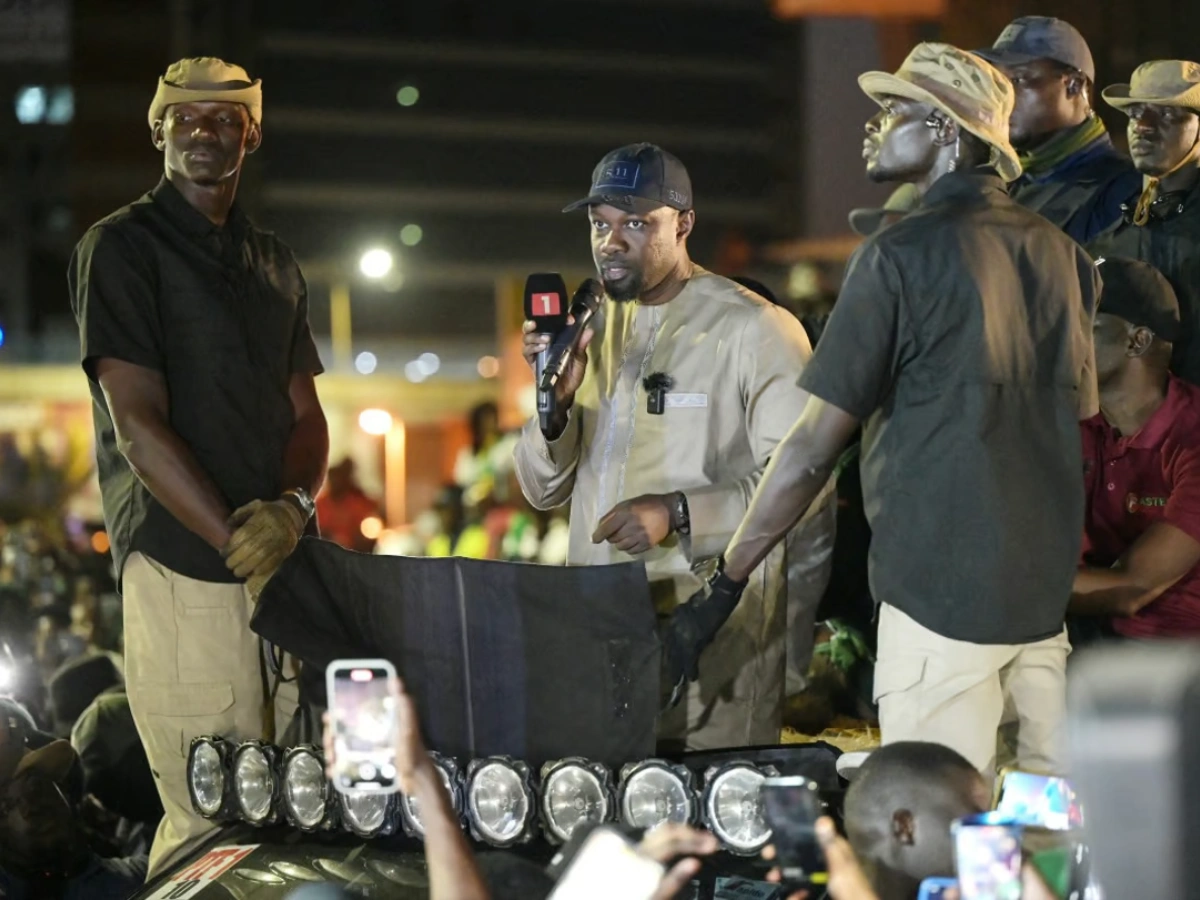 Législatives au Sénégal : Ousmane Sonko appelle au calme après des tensions préélectorales