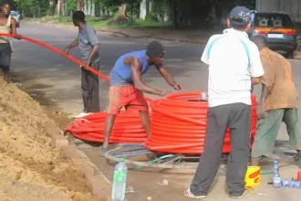 Accès à internet au Bénin : le dessein du déploiement de la fibre optique dans les communes