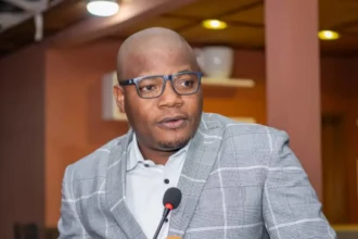 Bénin : Vitali Boton défend le rapport d’activités de Vlavonou face aux critiques des Démocrates