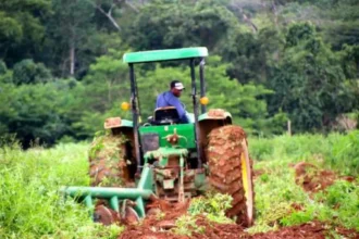 Mécanisation agricole au Bénin : un moteur de développement pour les 05 communes des Collines