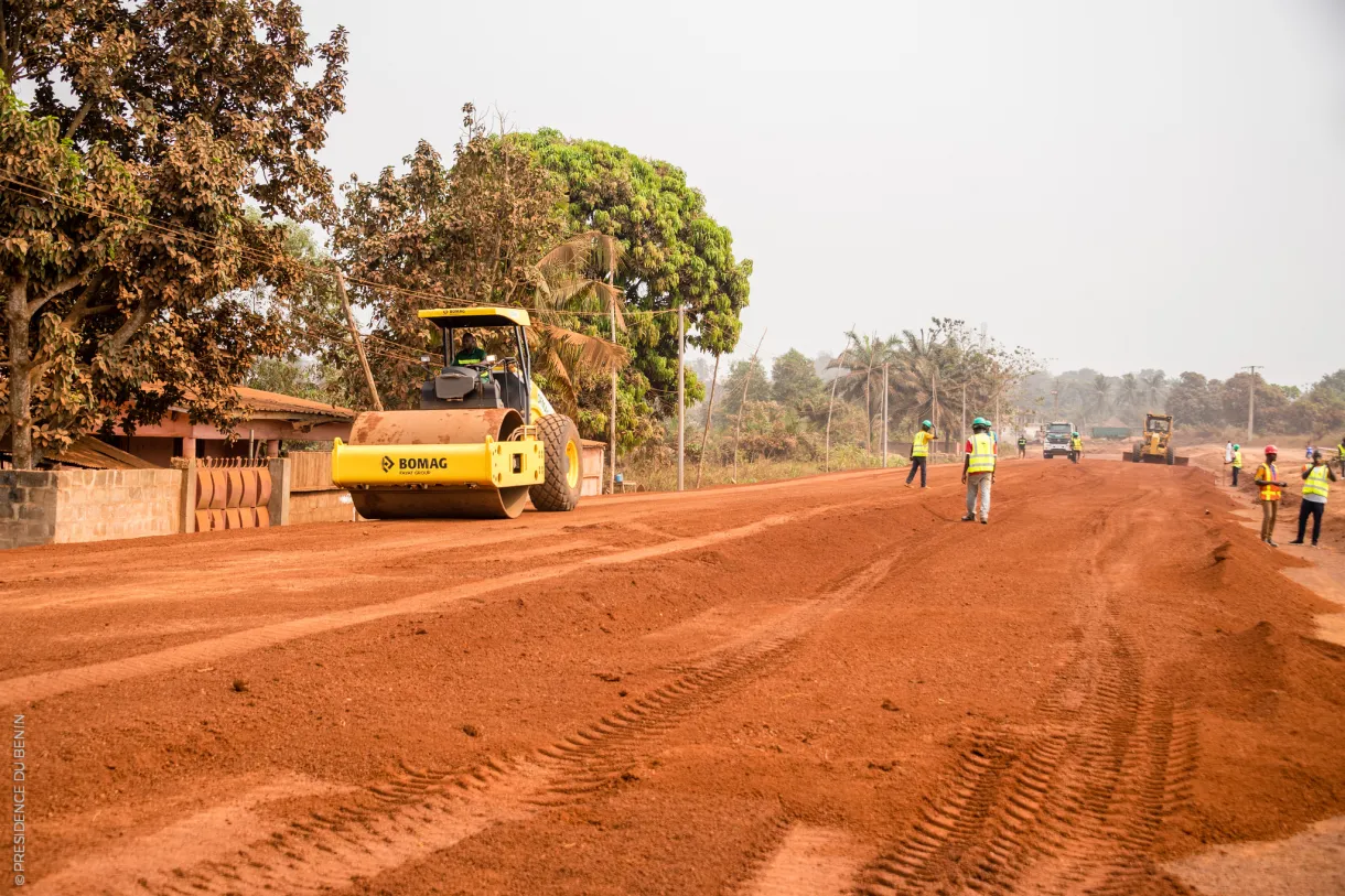 Bénin : le gouvernement annonce des travaux de voirie et d’assainissement dans sept communes