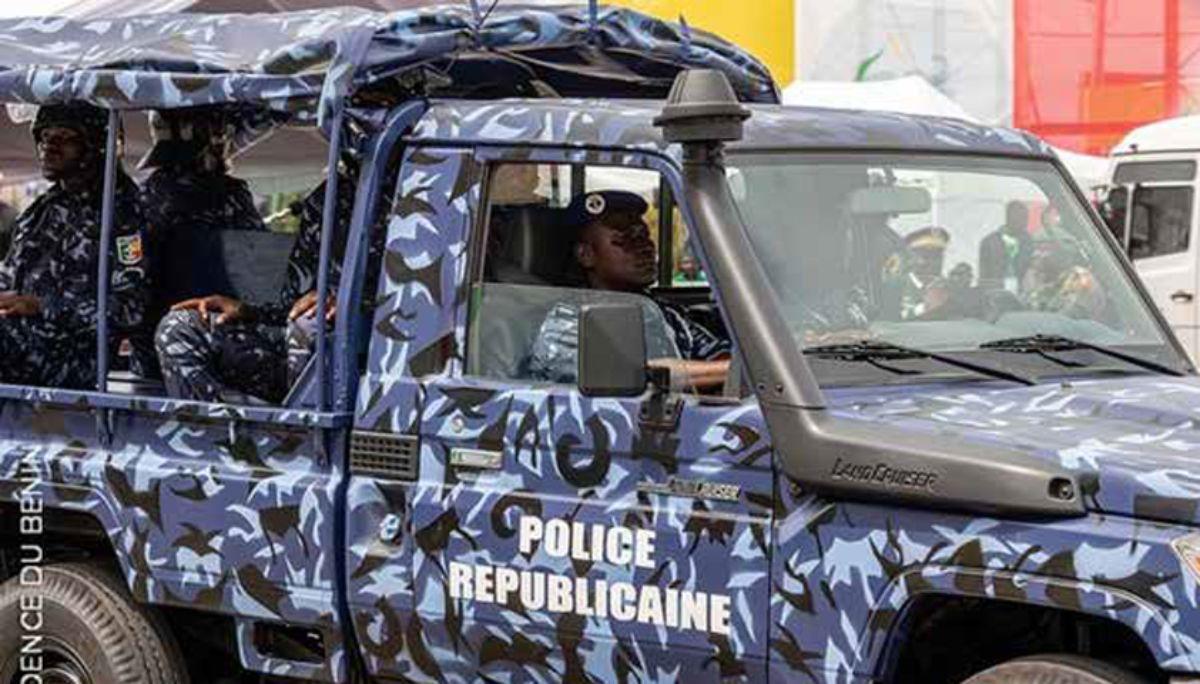 Bénin : 08 individus arrêtés pour vol et trafic de drogue à Comé