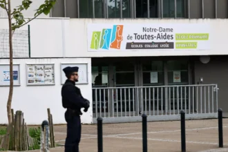 France : un élève de 15 ans tue une adolescente et fait 03 blessés dans un Lycée