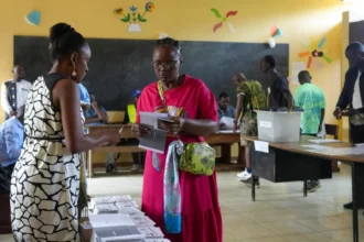 Présidentielle au Gabon : les électeurs aux urnes pour tourner la page de la transition