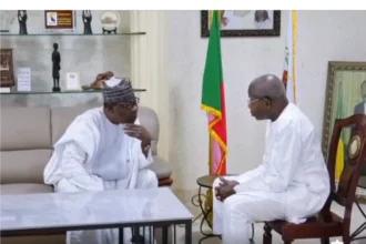 Bénin : Me Adrien Houngbédji au domicile de Boni Yayi