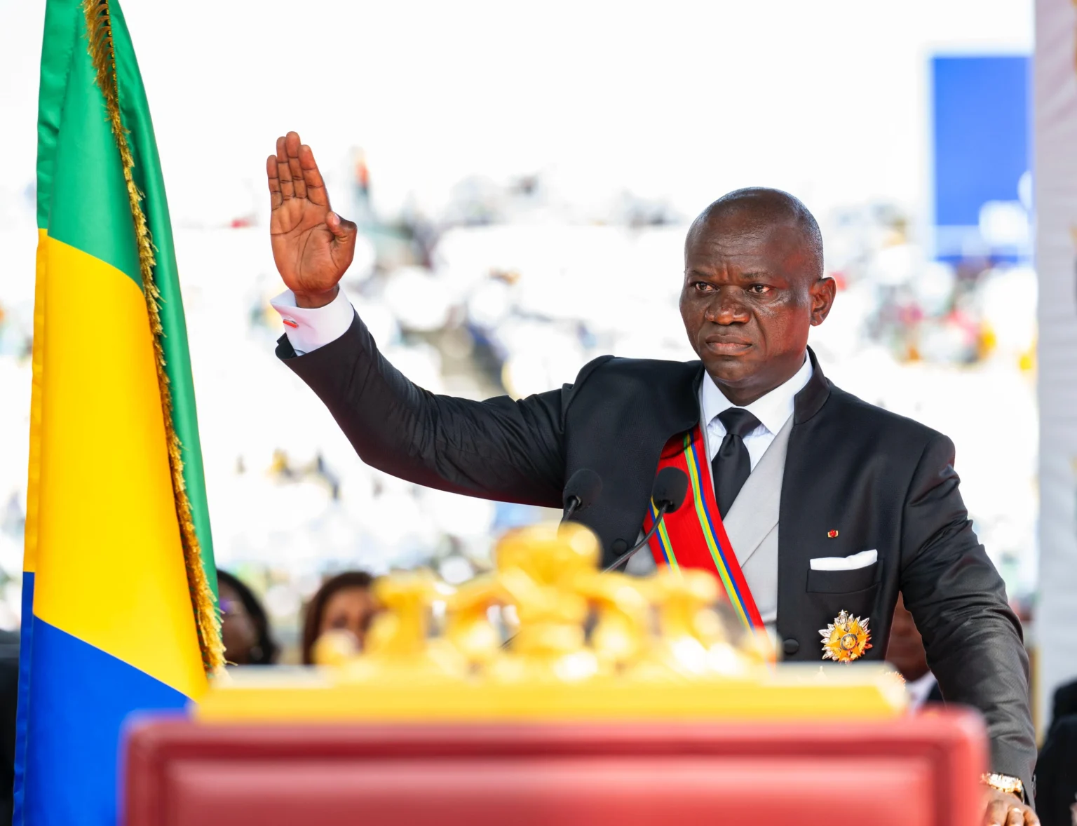 Brice Oligui Nguema prend des engagements envers les Gabonais