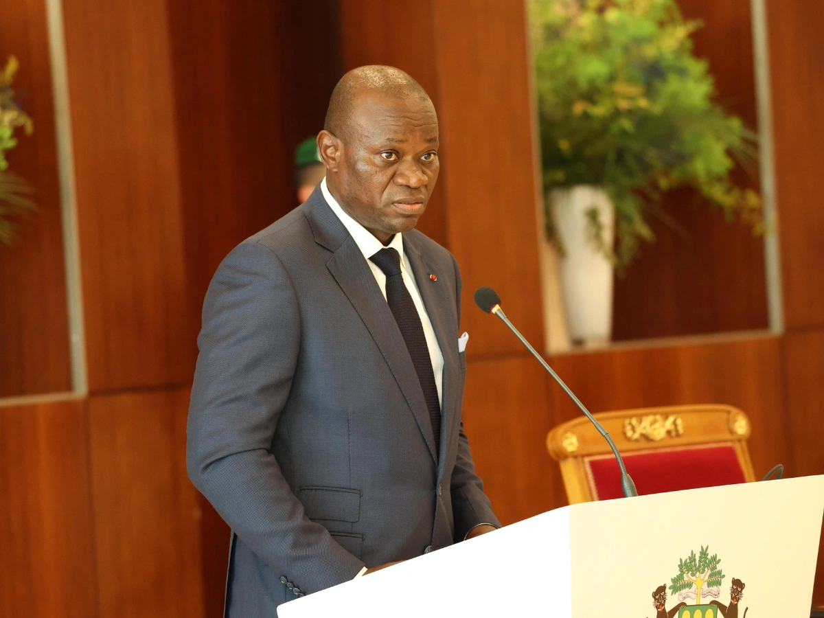 Gabon : Oligui Nguema prend deux grandes décisions pour réformer le paysage politique
