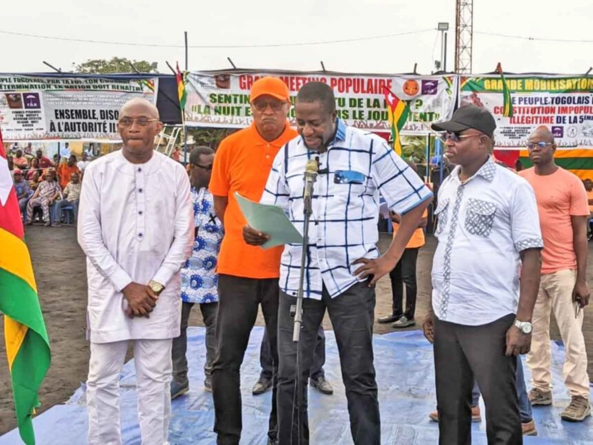 5e République au Togo : l’opposition dénonce une « dérive monarchique » de Faure Gnassingbé