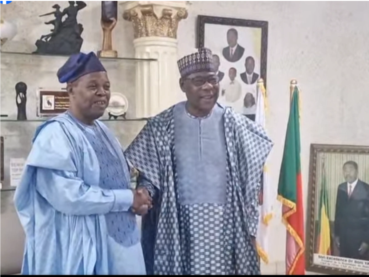 Bénin: Le Médiateur de la République au domicile de Boni Yayi