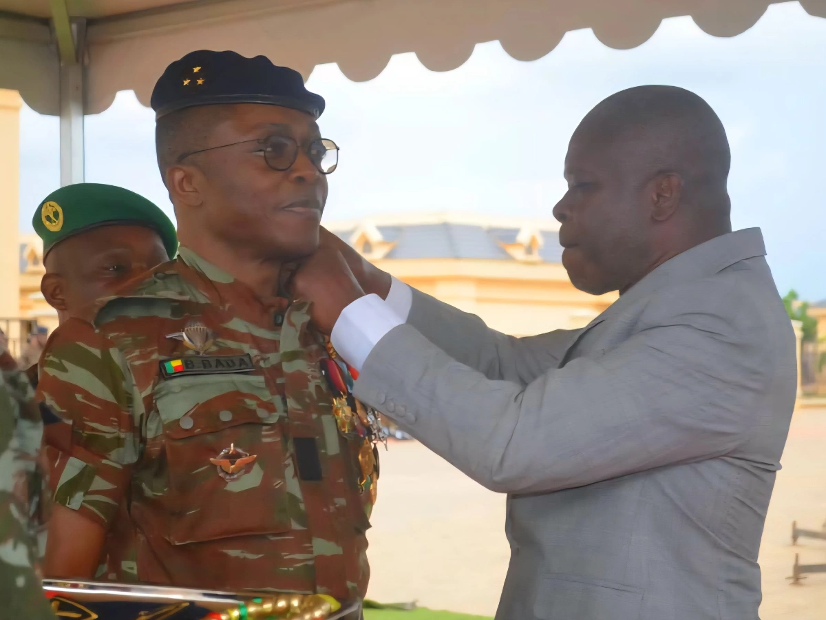 Armée de l'Air au Bénin : Bertin Bada porte ses galons de Général de Corps Aérien
