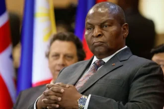 Centrafrique : le président Faustin-Archange Touadéra évacué d'urgence à l'étranger