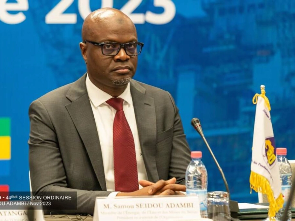 Bénin : Samou Adambi poursuit Paulin Akponna en justice