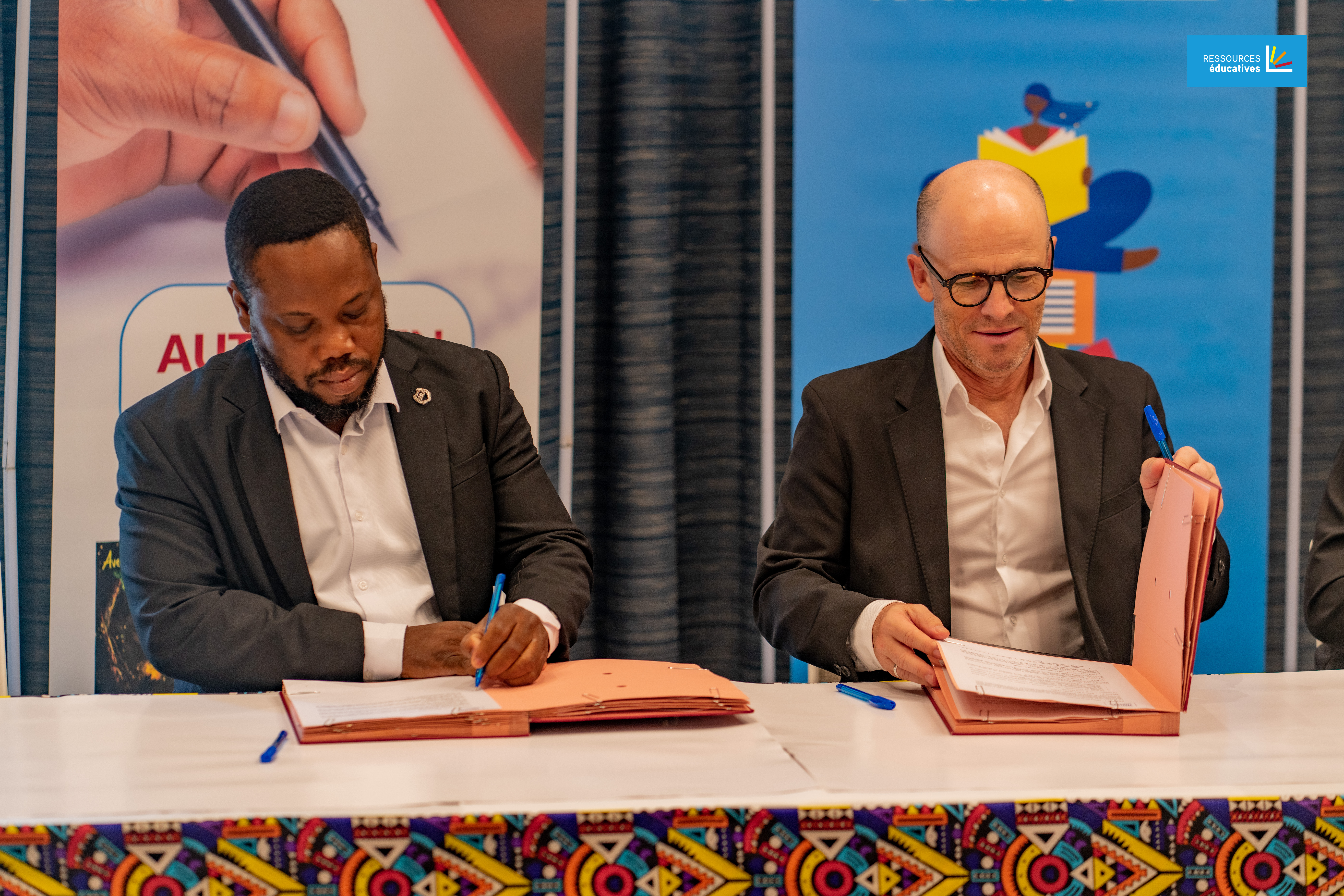 Signature de Convention