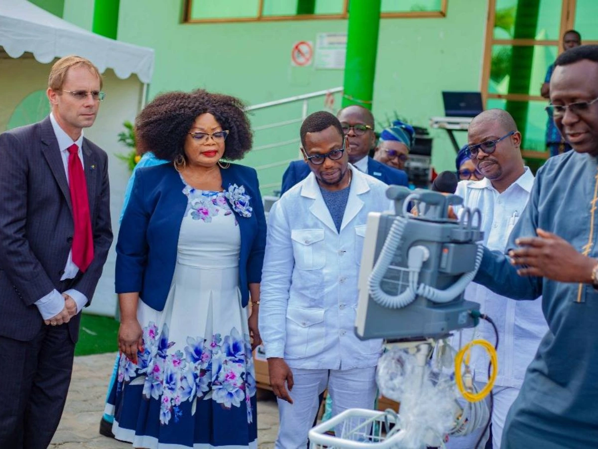 Santé au Bénin : plus de 600 cardiotocographes et des centaines d’équipements médicaux de pointe réceptionnés