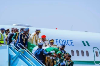 La dépouille de Muhammadu Buhari de retour au Nigeria
