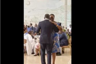 talon danse fête indépendance bénin