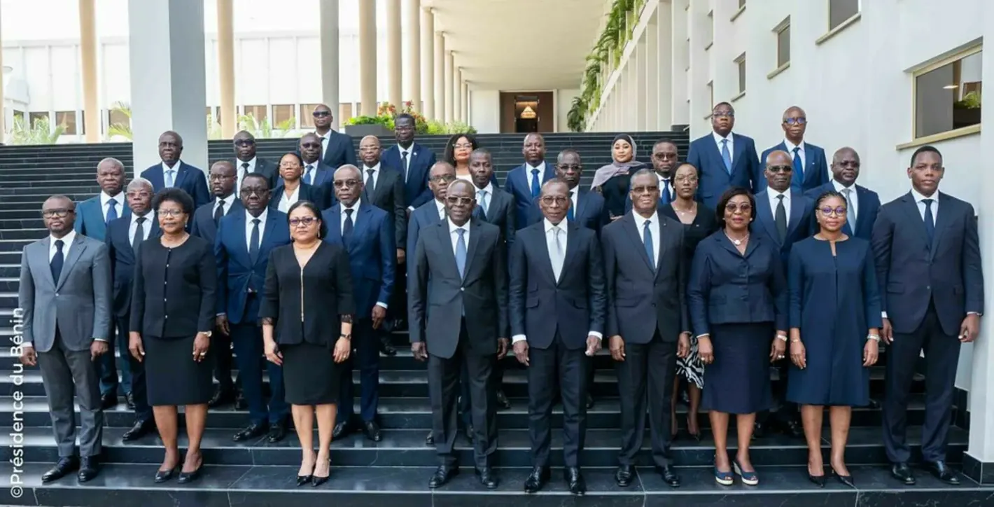 gouvernement vacance congé
