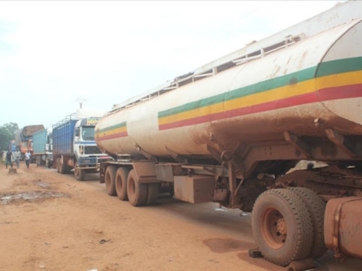 camions-citernes kayes djihadistes