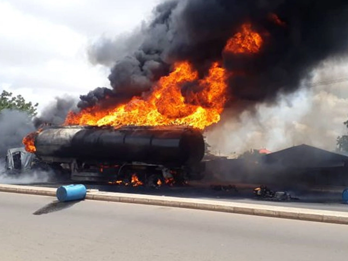 camion citerne explosion