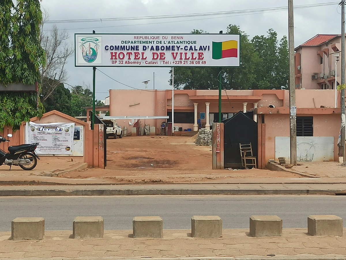litige foncier womey mairie abomey calavi