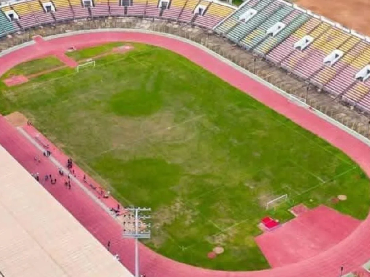 stade charles de gaulle