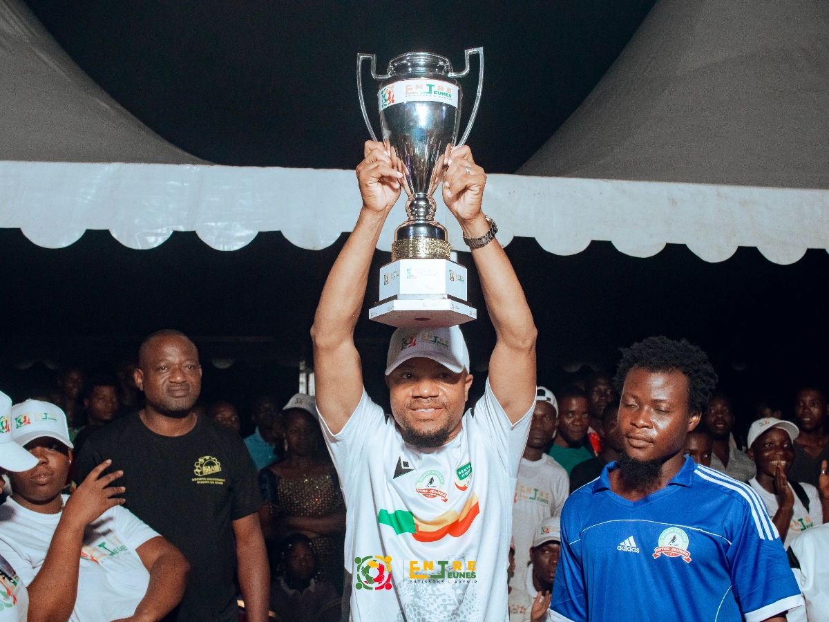 tournoi beach soccer entre jeunes