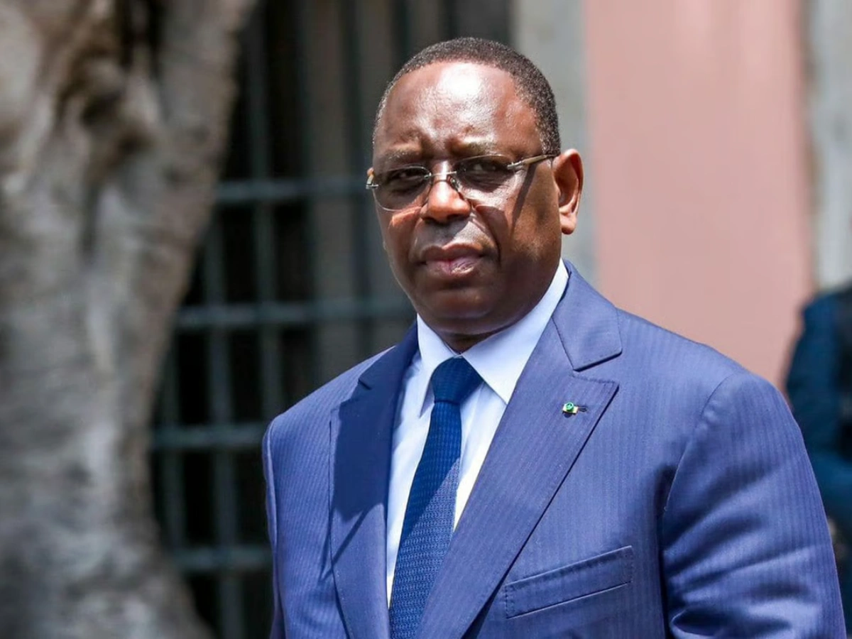 dette cachée macky sall