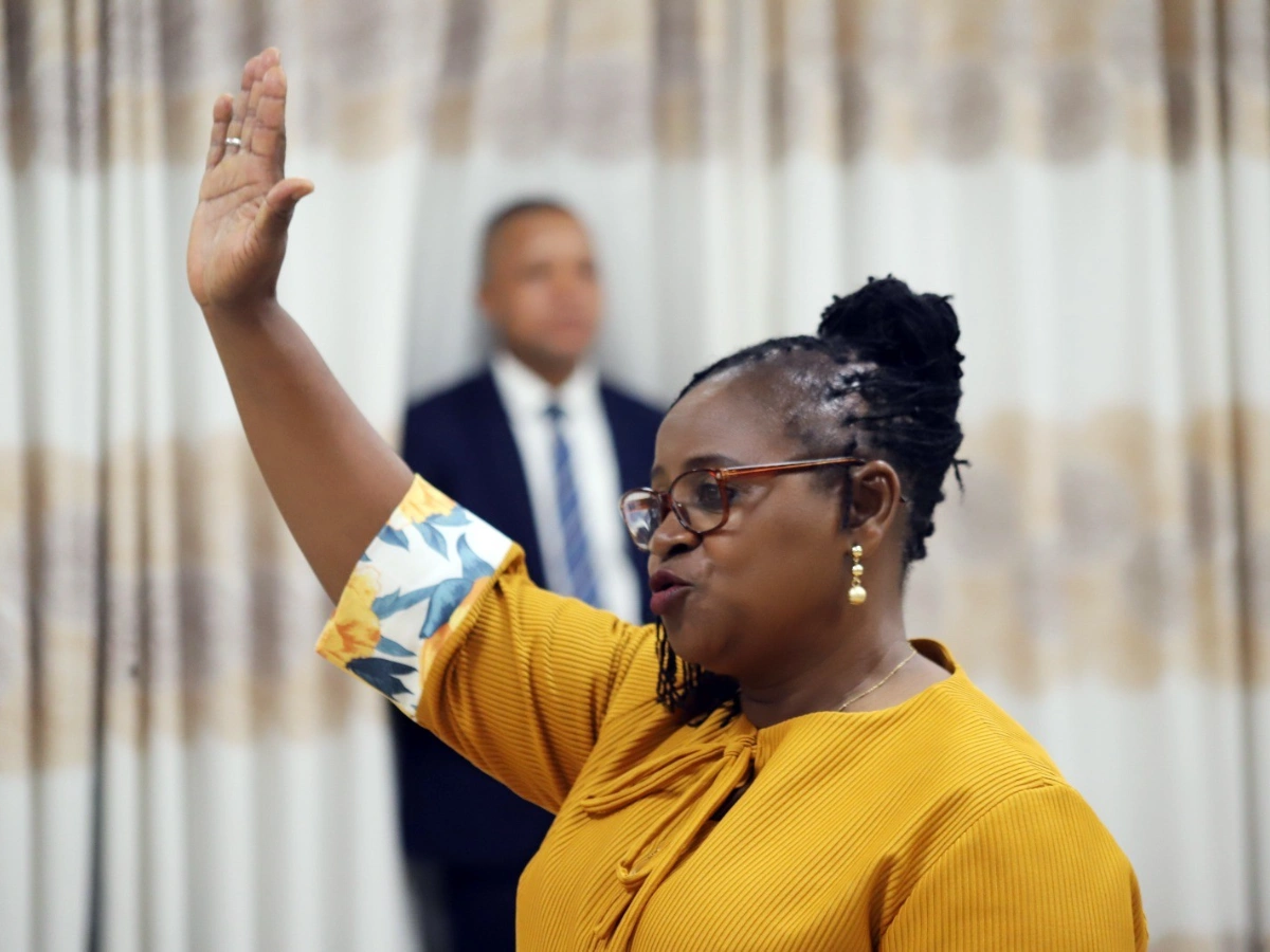 Professeure Angèle Azon Kouanou présidentielle