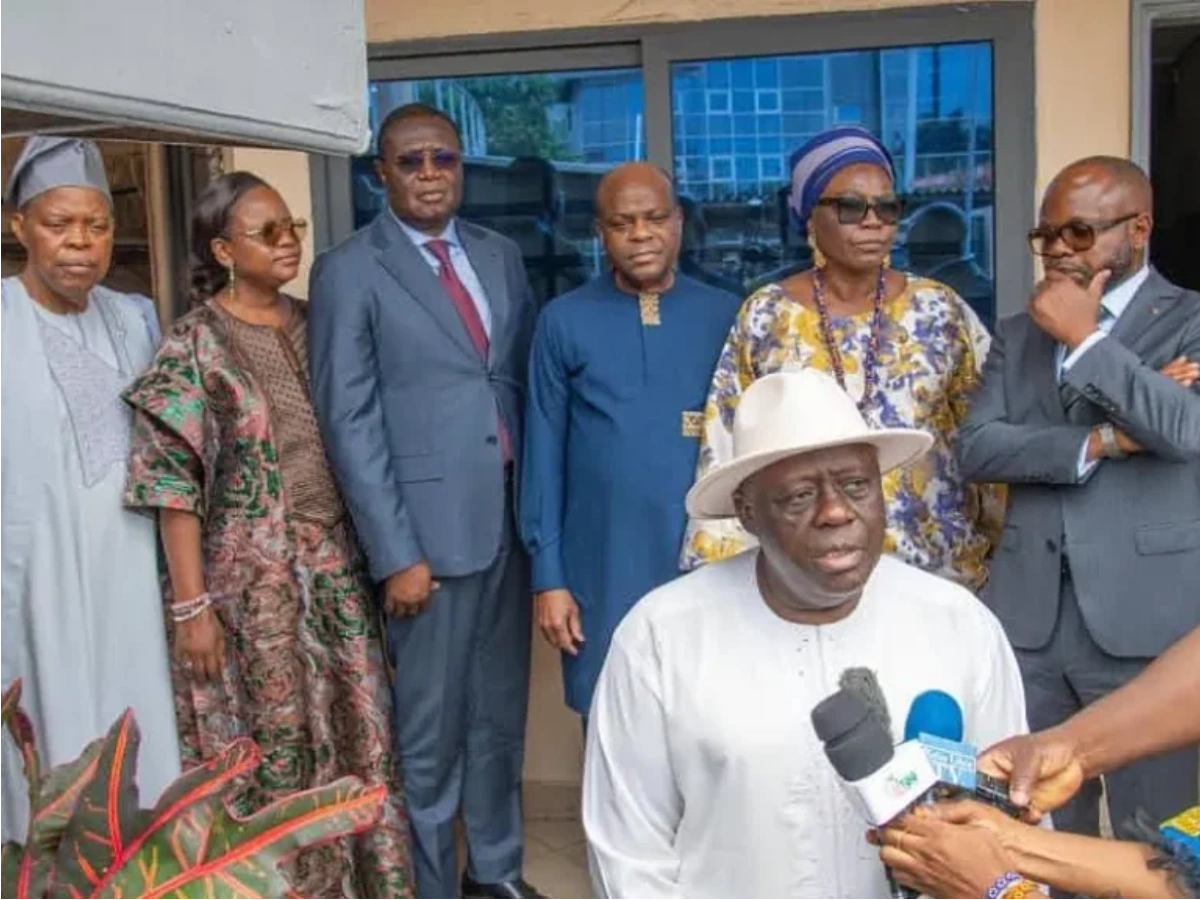 tentative coup d'état bénin présidents institutions