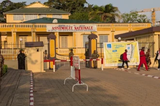 installation 10e législature