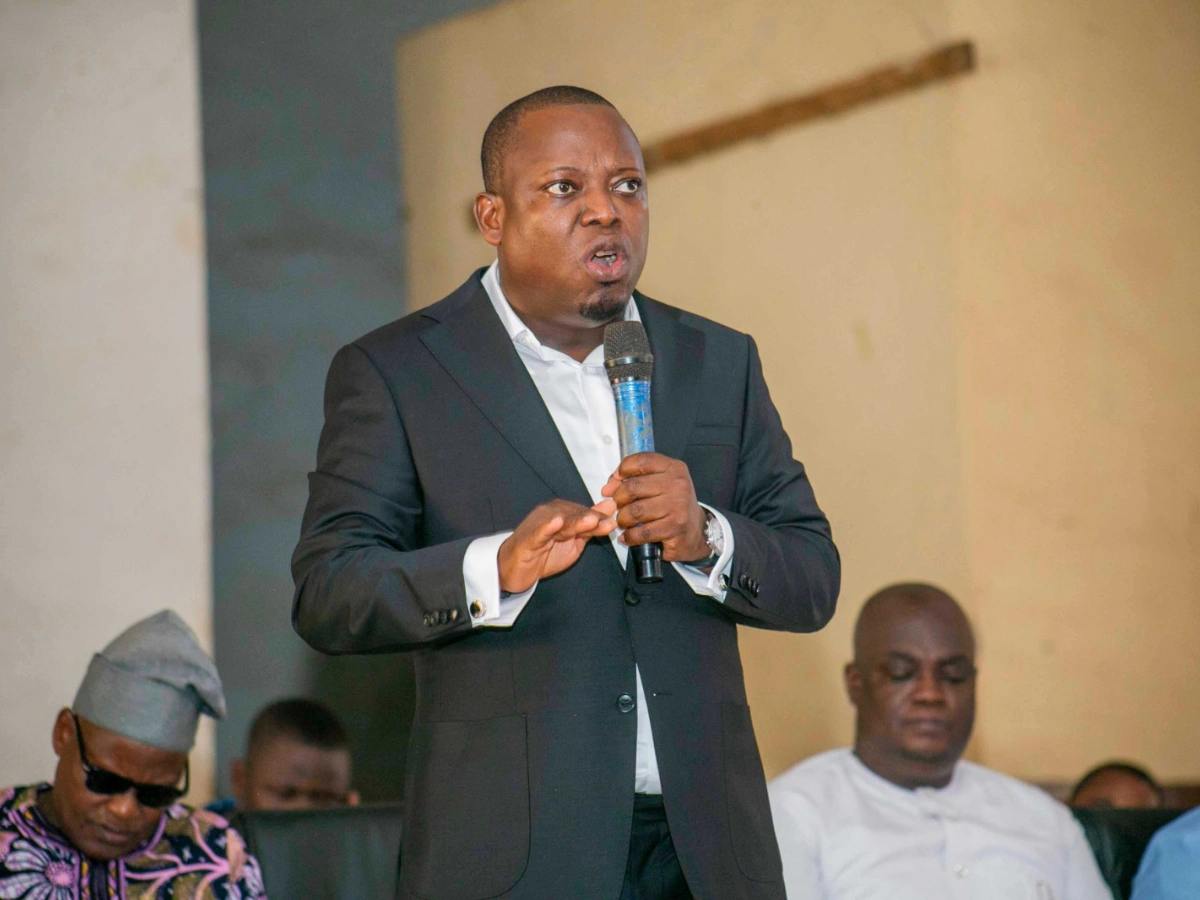 Jonas Hantan en tournée nationale sur les dix ans de gouvernance de Patrice Talon au Bénin.