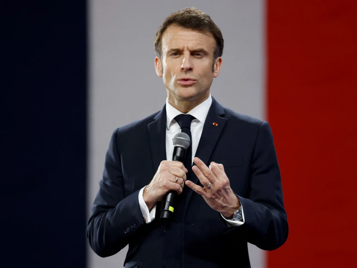 la france appelle ses ressortissants ç quitter le Mali