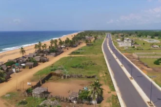 démantèlement Route des Pêches à Cotonou.