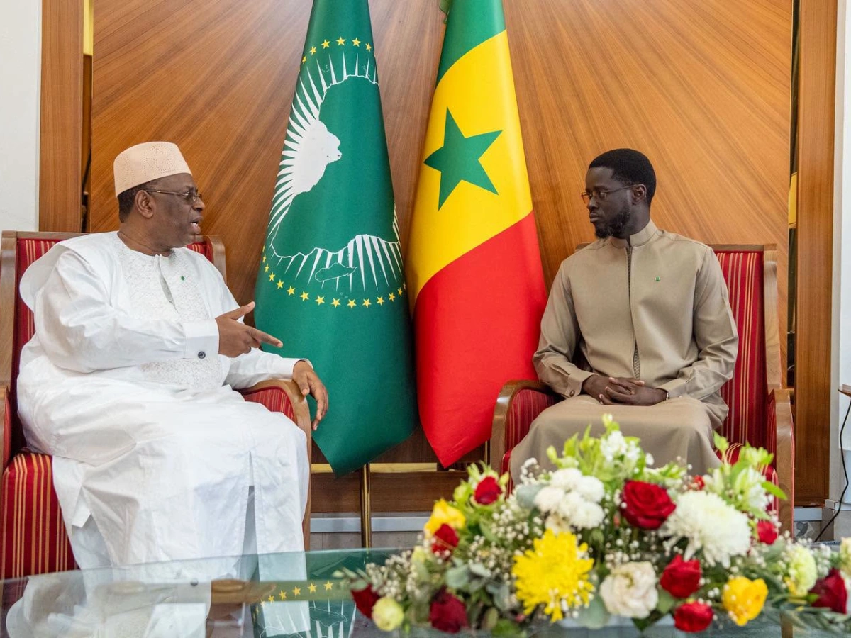Macky Sall et Bassirou Diomaye Faye